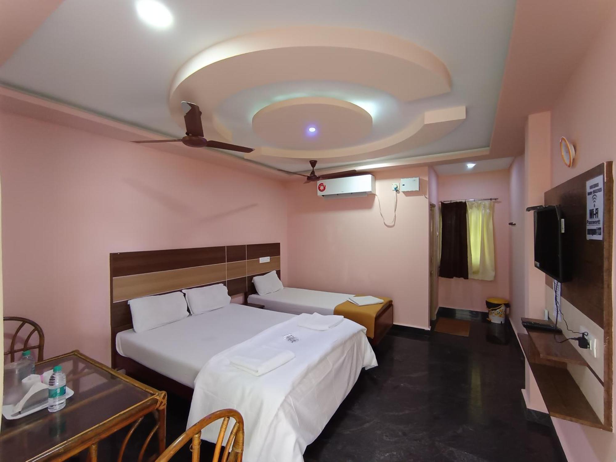 Sri Murugan Beach Paradise Hotel Mahabalipuram Zewnętrze zdjęcie