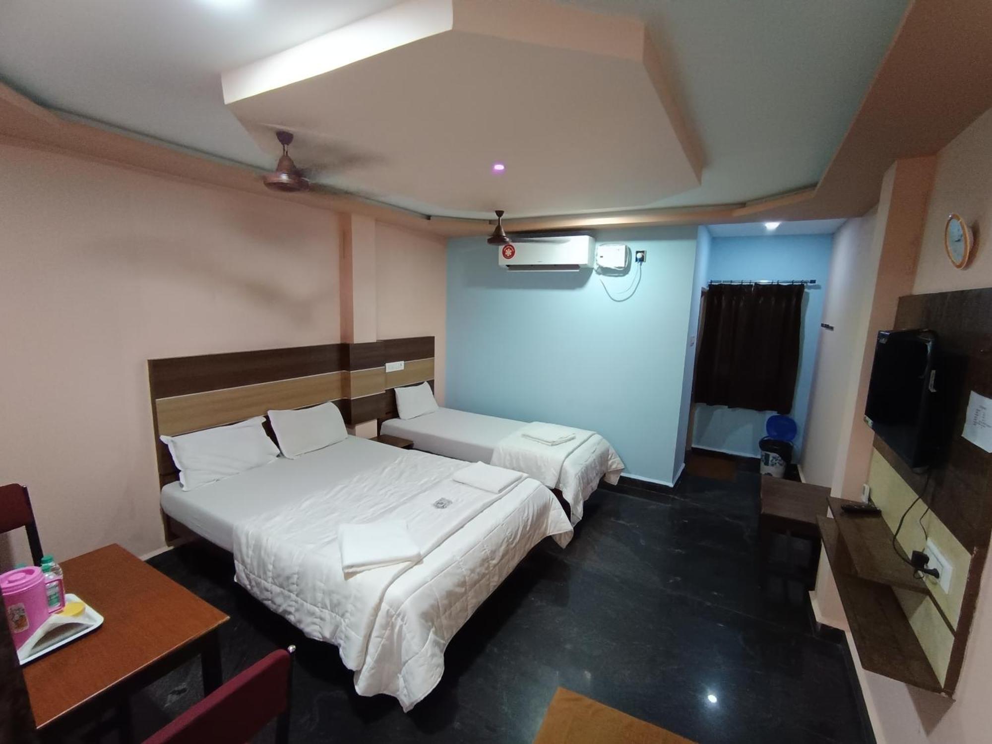 Sri Murugan Beach Paradise Hotel Mahabalipuram Zewnętrze zdjęcie